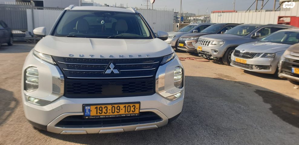 מודעת רכב מיצובישי אאוטלנדר