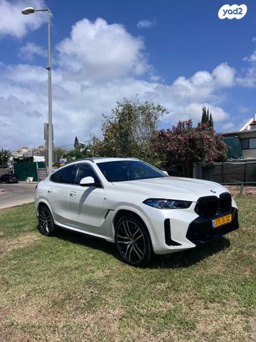 ב מ וו X6