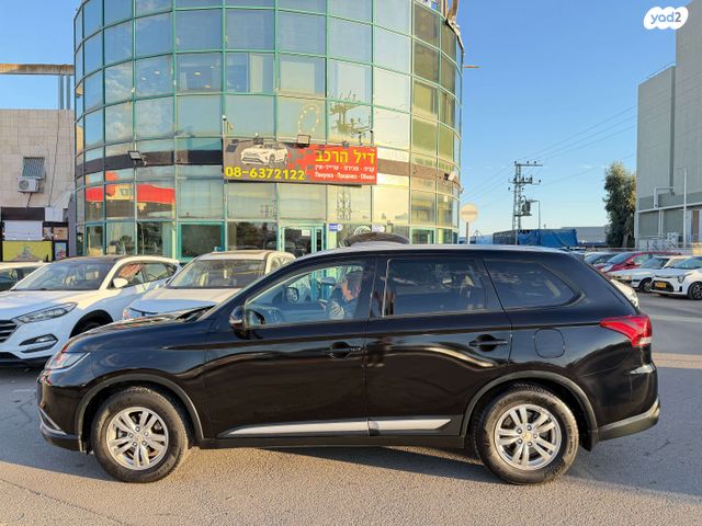 מיצובישי אאוטלנדר