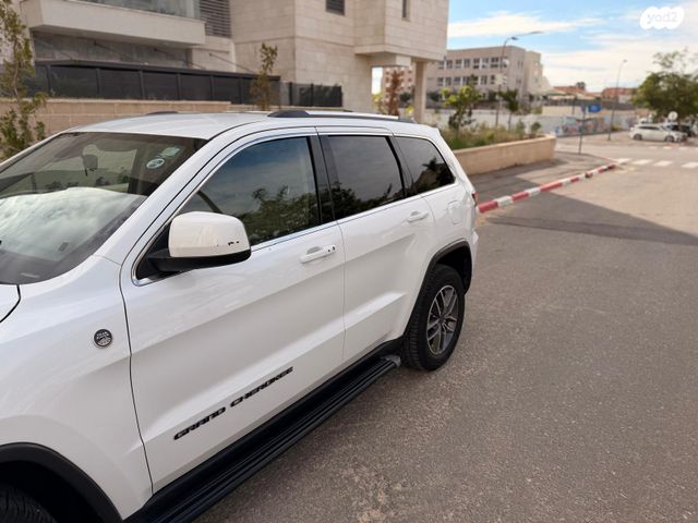 ג'יפ גרנד צ'ירוקי