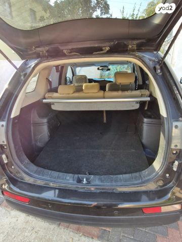 מיצובישי אאוטלנדר