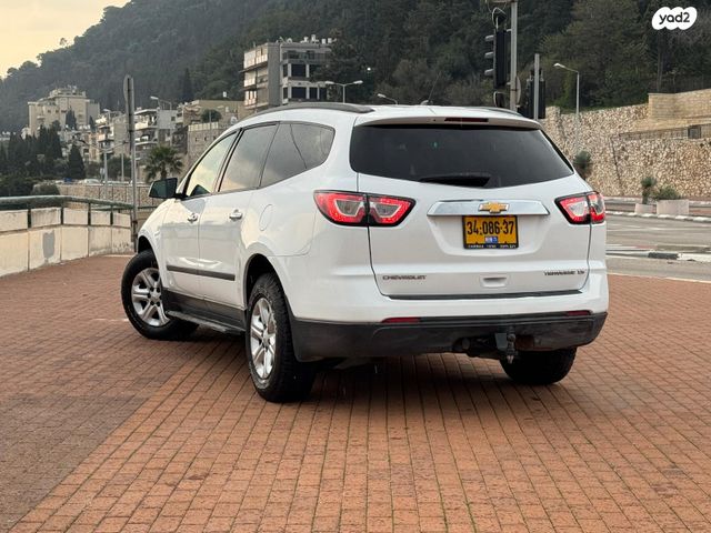 שברולט טראוורס