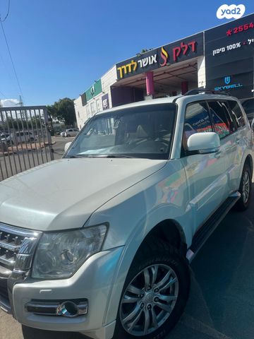 מודעת רכב מיצובישי פג'רו