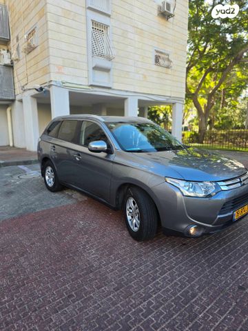 מיצובישי אאוטלנדר