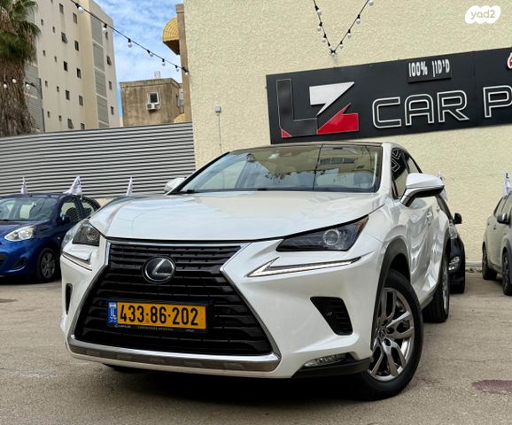 מודעת רכב לקסוס NX