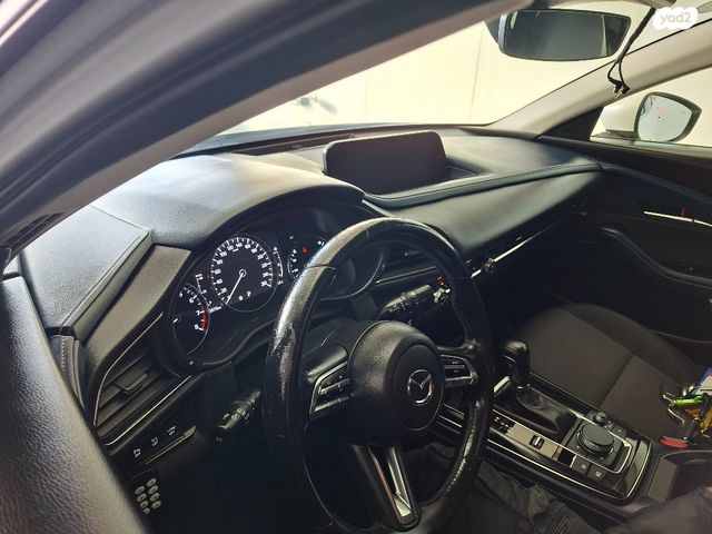 מאזדה CX-30