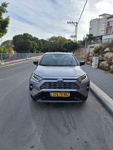 מודעת רכב טויוטה RAV4