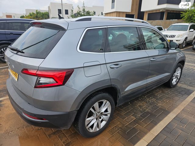 מודעת רכב סקודה קארוק