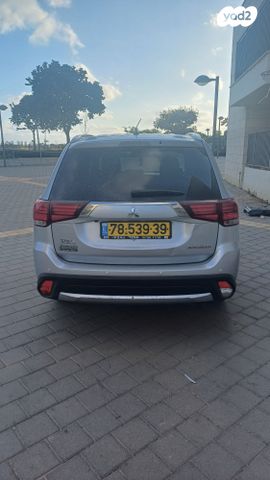 מיצובישי אאוטלנדר