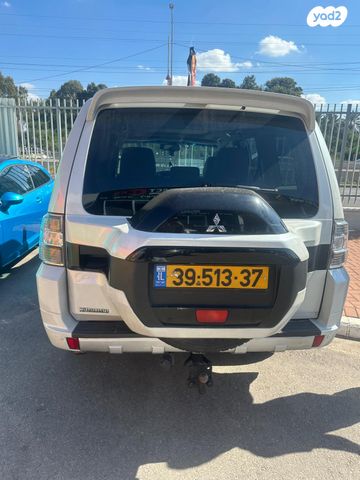 מיצובישי פג'רו