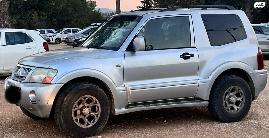 מודעת רכב מיצובישי פג'רו