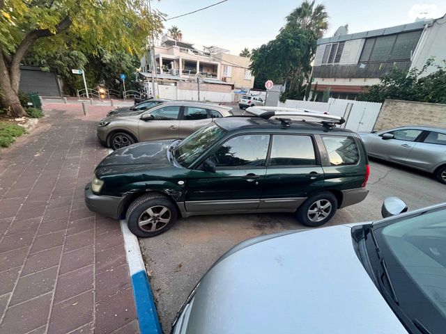 סובארו פורסטר