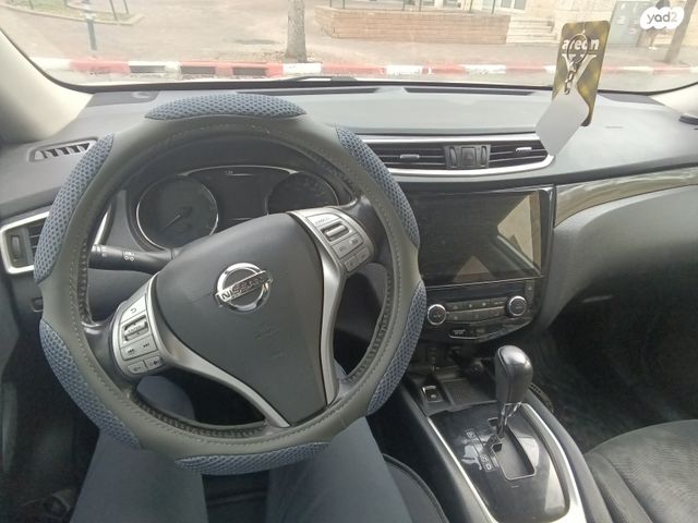 ניסאן אקס טרייל