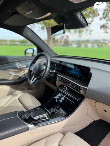 מרצדס-בנץ EQC