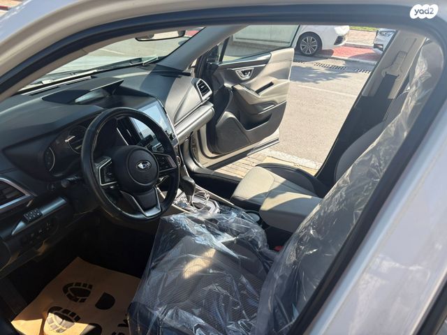 סובארו פורסטר