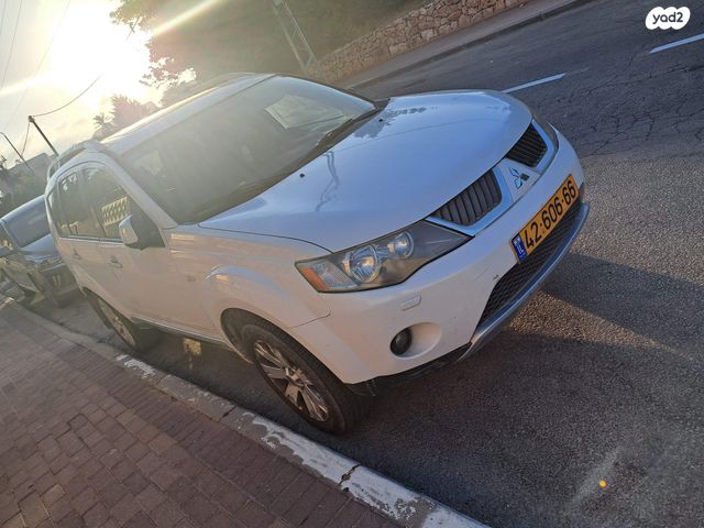 מיצובישי אאוטלנדר