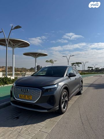 מודעת רכב אאודי Q4 e-tron