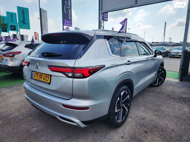 מיצובישי אאוטלנדר