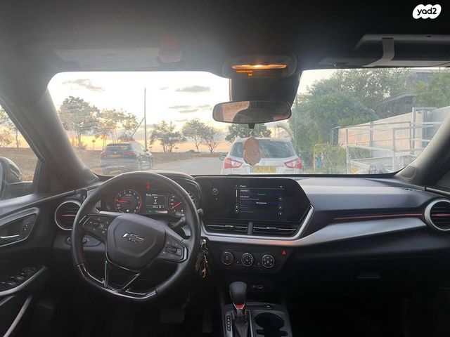 שברולט טראקס