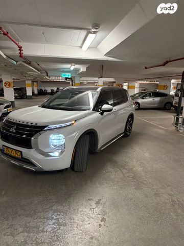 מיצובישי אאוטלנדר