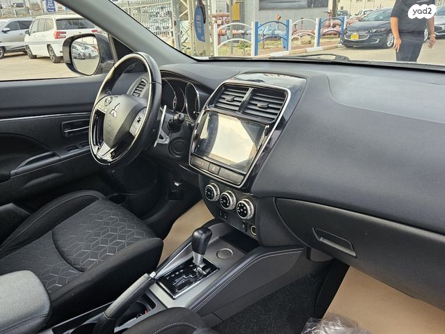 מיצובישי ASX