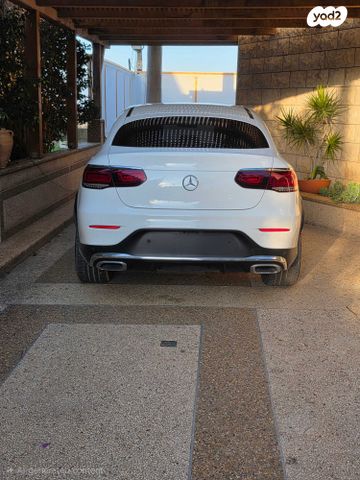 מרצדס-בנץ GLC קופה 