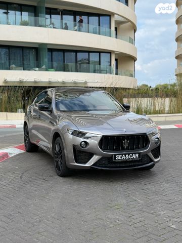 מודעת רכב מזראטי לבנטה 