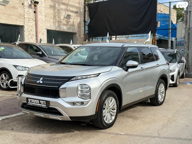 מודעת רכב מיצובישי אאוטלנדר