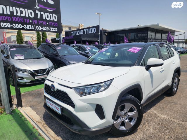 מודעת רכב טויוטה RAV4