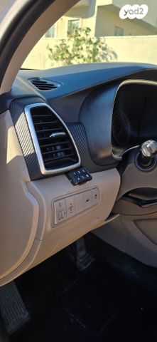 יונדאי טוסון