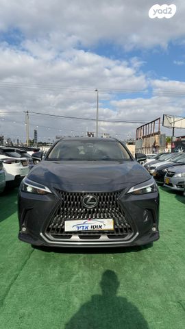 מודעת רכב לקסוס NX 1