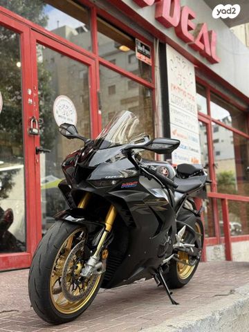 מודעת רכב הונדה CBR1000RR