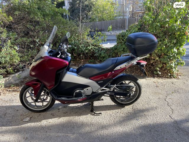 מודעת רכב הונדה אינטגרה 700