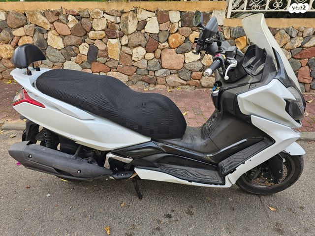 מודעת רכב קימקו דאון-טאון 250ABS