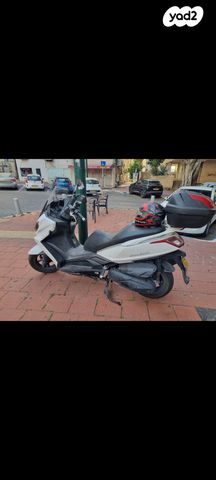 מודעת רכב קימקו דאון-טאון 250