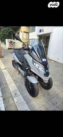 מודעת רכב פיאג'ו MP3 300 HPE 