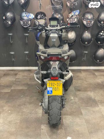 הונדה X-ADV750