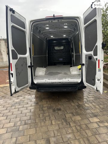 מודעת רכב מאן