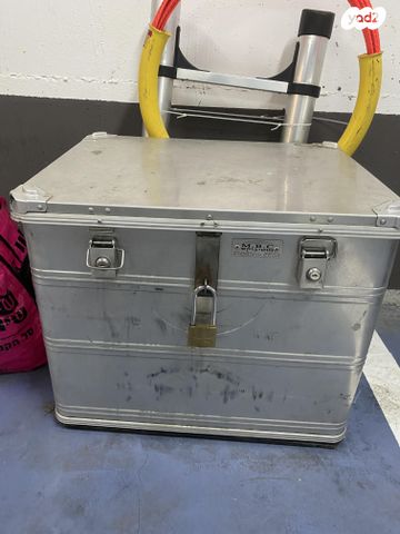 feedItemObj.data.row_1