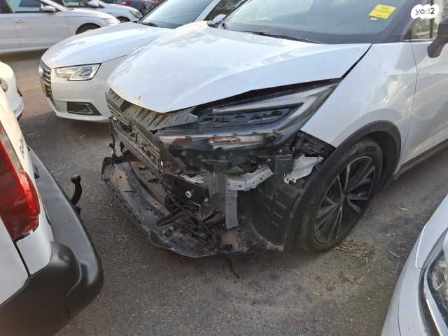 מודעת רכב טויוטה C-HR