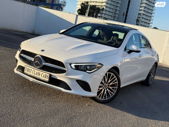 מודעת רכב מרצדס-בנץ CLA