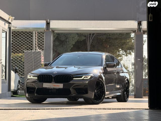 ב מ וו M5