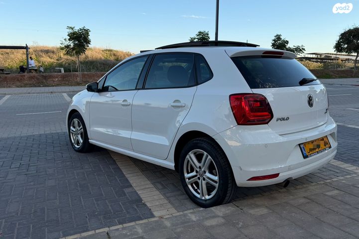 פולקסווגן פולו 