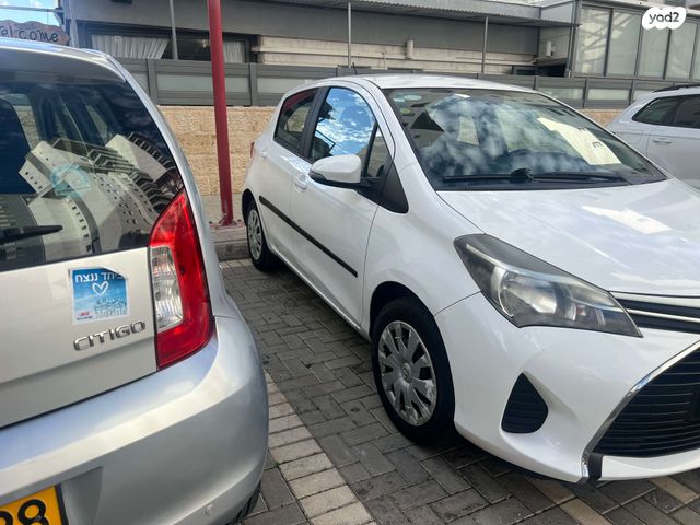 מודעת רכב טויוטה יאריס