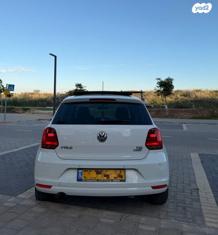 פולקסווגן פולו 