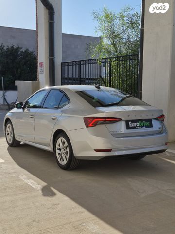 סקודה אוקטביה 