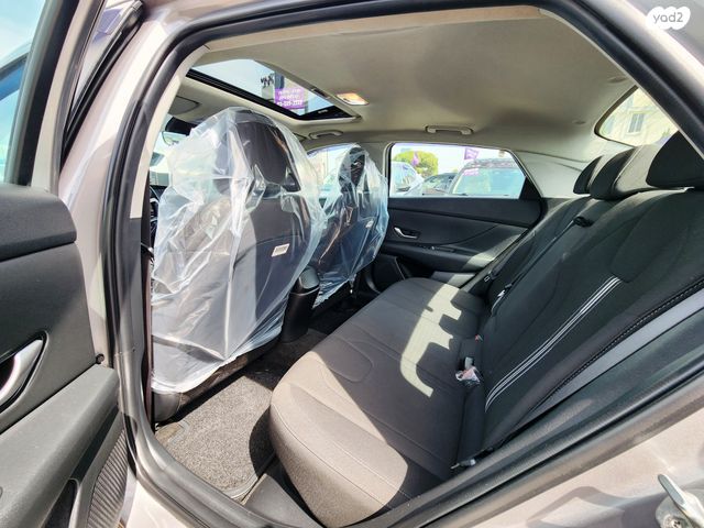 יונדאי אלנטרה