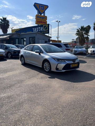 טויוטה קורולה
