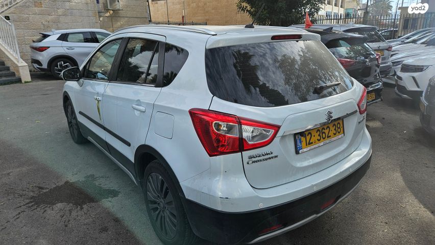 סוזוקי קרוסאובר