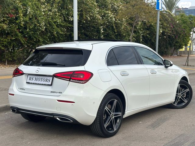 מרצדס-בנץ A-class